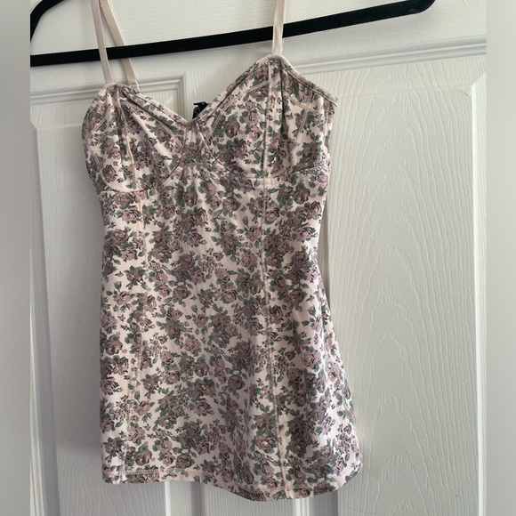 Aritzia Talulah Floral Tank Top - Picture 1 of 2
